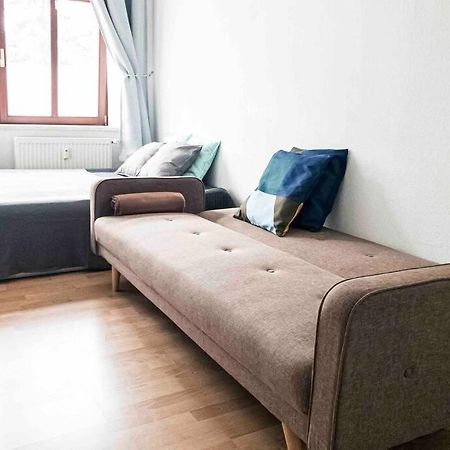 Top Moderne Wohnung In Leipziger Altbau - Netflix Inklusive Экстерьер фото
