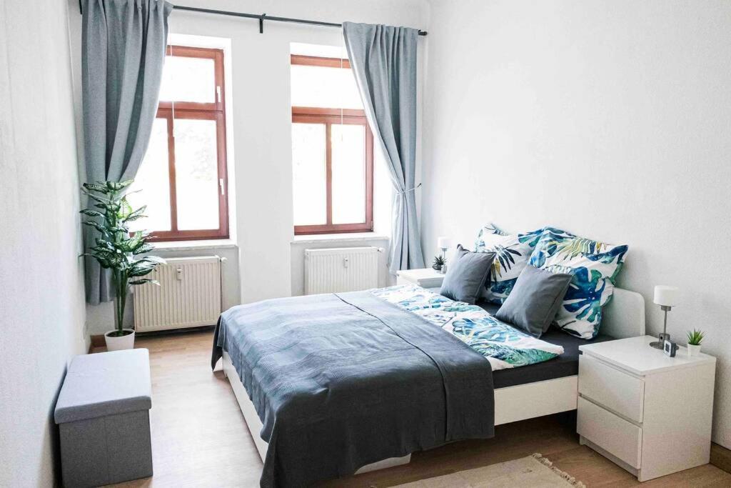 Top Moderne Wohnung In Leipziger Altbau - Netflix Inklusive Экстерьер фото
