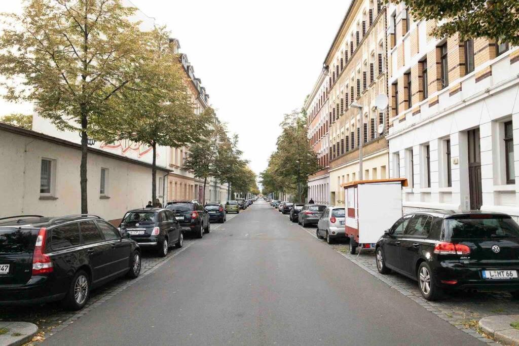 Top Moderne Wohnung In Leipziger Altbau - Netflix Inklusive Экстерьер фото